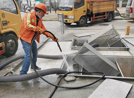 山阴隔油池清理